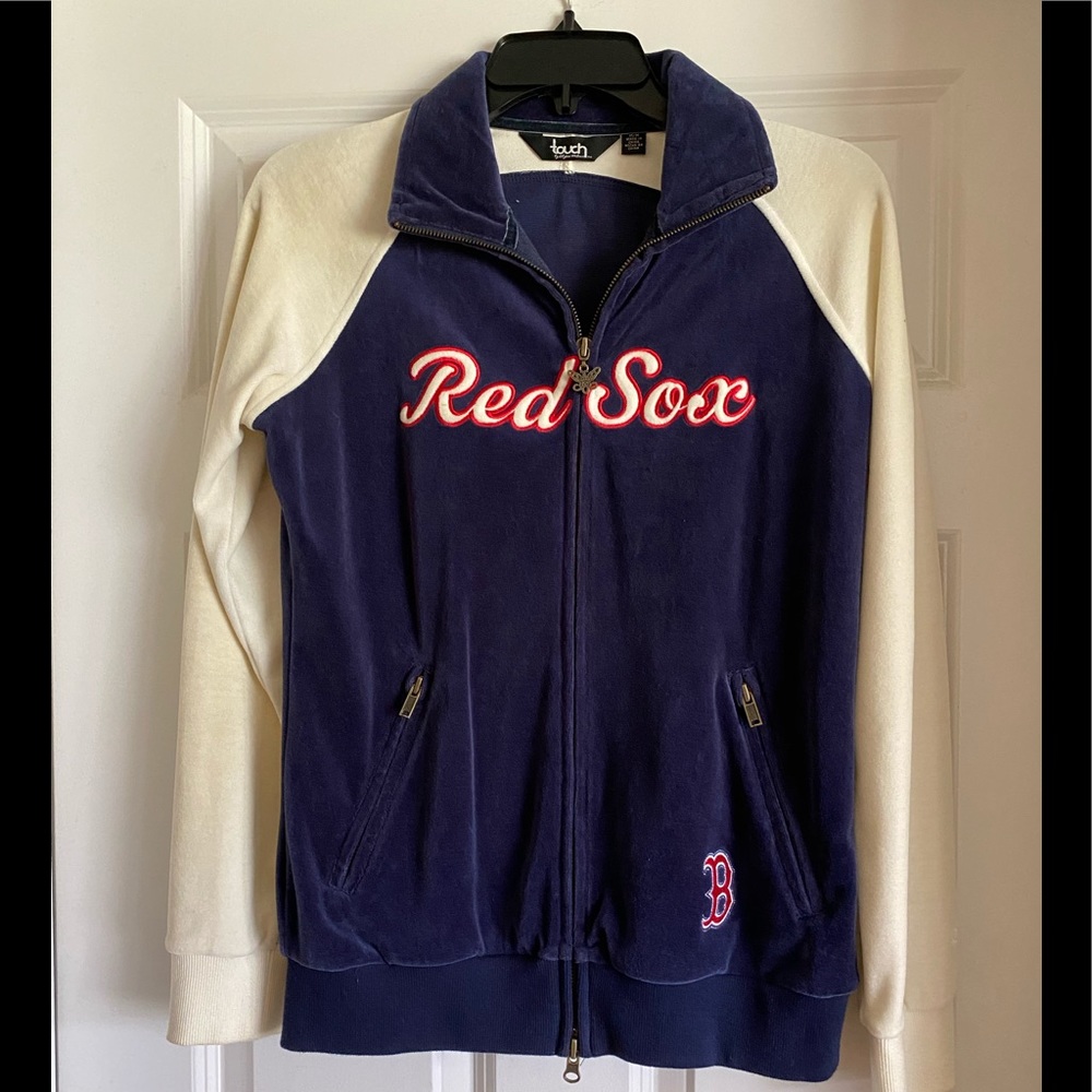 Red Sox zip up